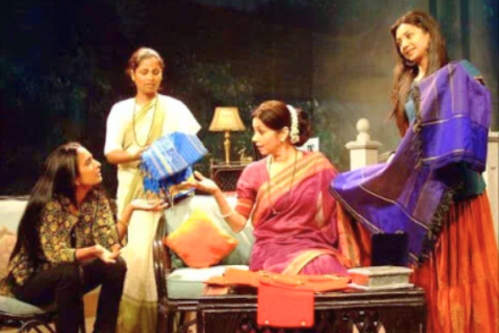 Wedding Album at the Sadir Theater Festival